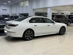 BMW 740i 2023 full