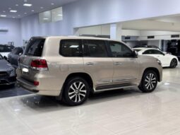 Toyota Land Cruiser 2019 full