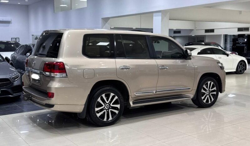 Toyota Land Cruiser 2019 full