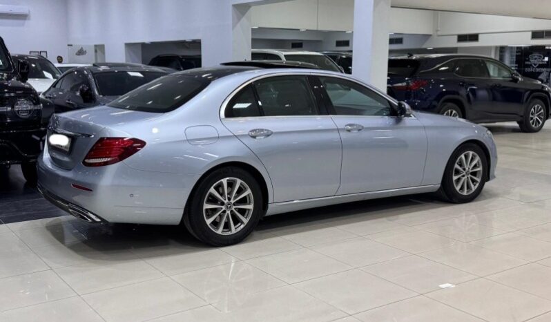 Mercedes Benz E200 2018 full