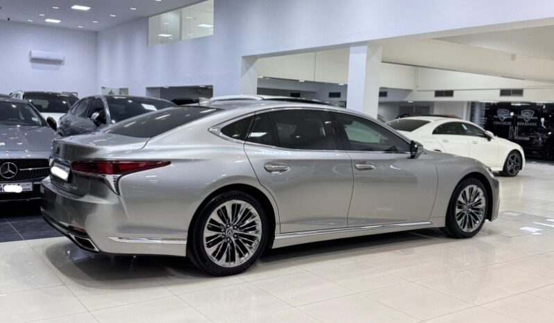 Lexus LS- 500 2019 full