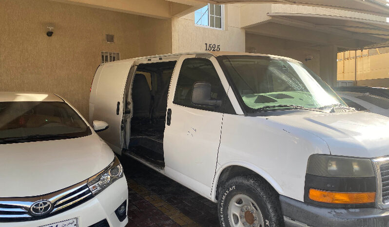 GMC Savana 3500 2012 full