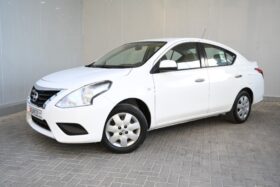 Nissan Sunny 2022