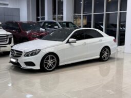 Mercedes Benz E300 2015 full