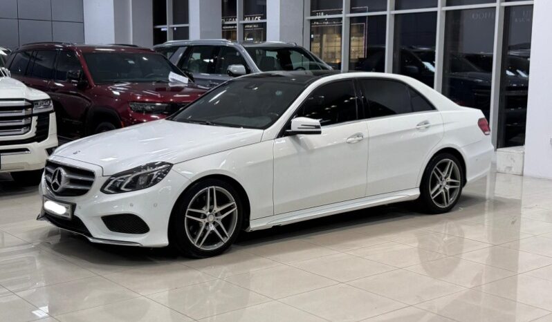Mercedes Benz E300 2015 full