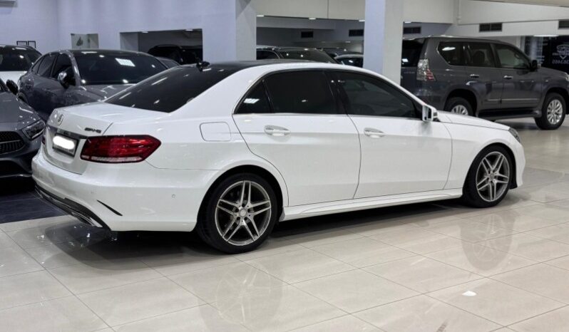 Mercedes Benz E300 2015 full