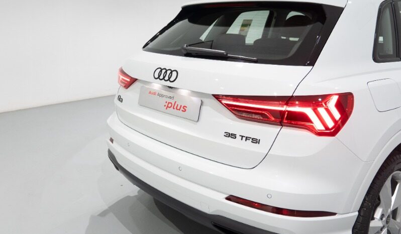 Audi Q3 2023 full