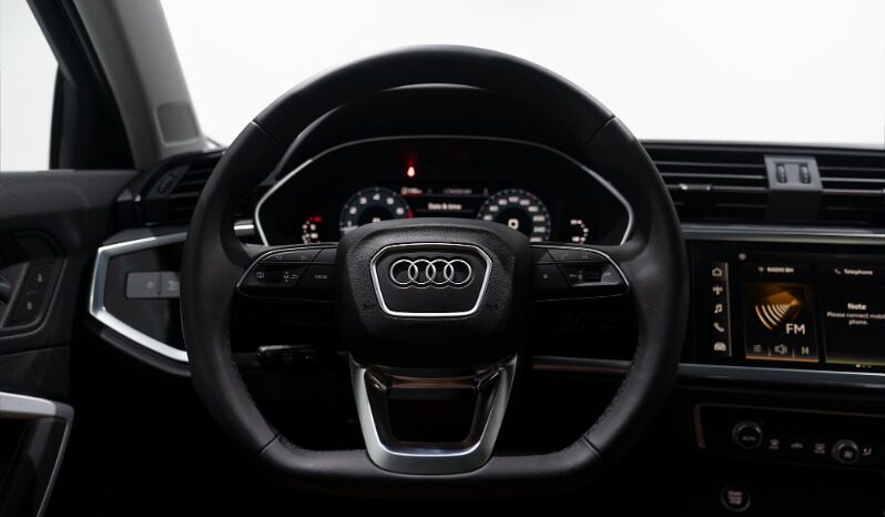 Audi Q3 2023 full