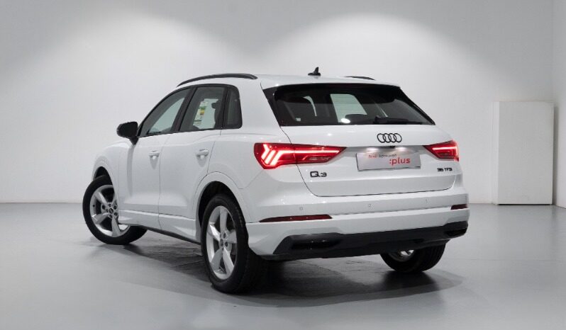 Audi Q3 2023 full