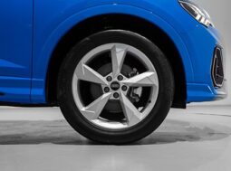 Audi Q3 2023 full
