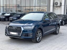 Audi Q7 2019 full