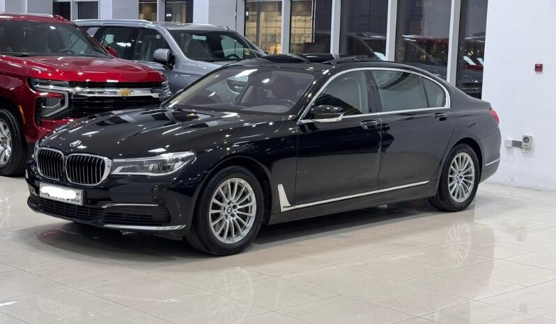 BMW 750i 2017 full