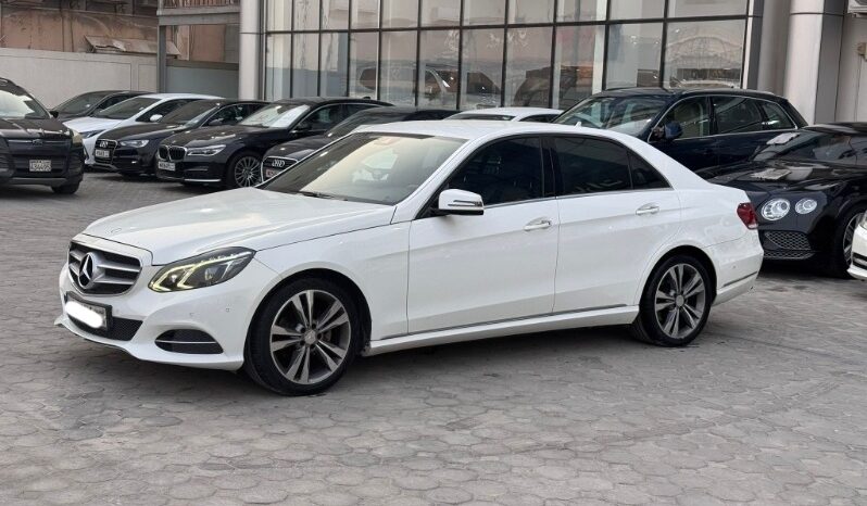 Mercedes Benz E200 2015 full