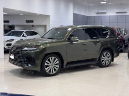 Lexus LX-600 2022 full