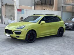Porsche Cayenne GTS 2013 full
