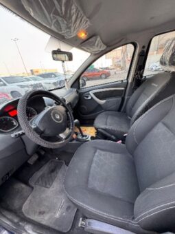 Renault Duster 2015 full