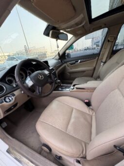 Mercedes Benz C200 2013 full
