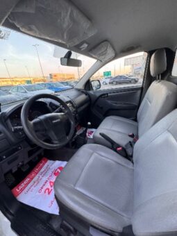 Isuzu Pickup 2021 full