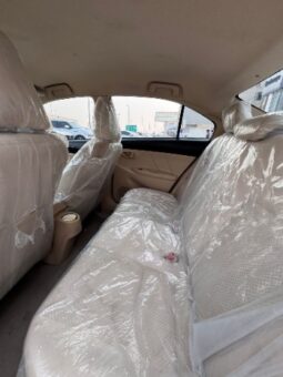 Toyota Yaris 2015 full