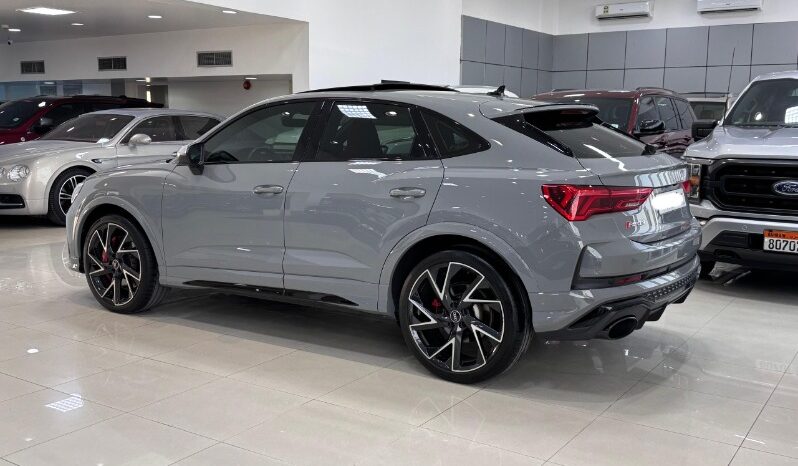 Audi Q3 2021 full