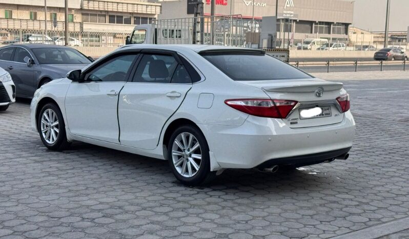 Toyota Camry 2017 full