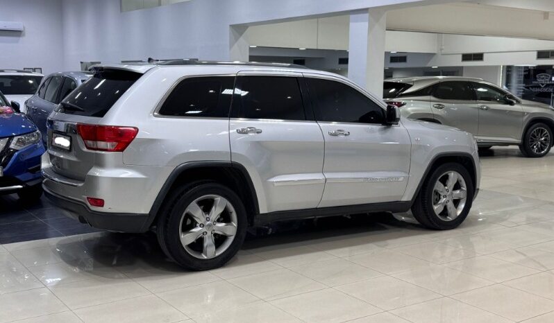 Jeep Cherokee 2012 full