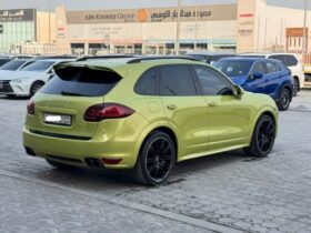 Porsche Cayenne GTS 2013