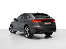 Audi Q8 2023 full