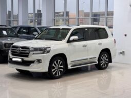 Toyota Land Cruiser 2019 full