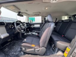 Toyota Fj Cruiser 2011 full