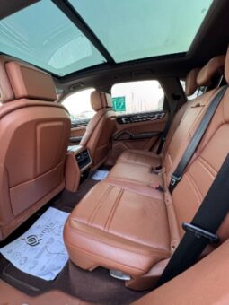 Porsche Cayenne S 2019 full