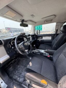 Toyota Fj Cruiser 2011 full