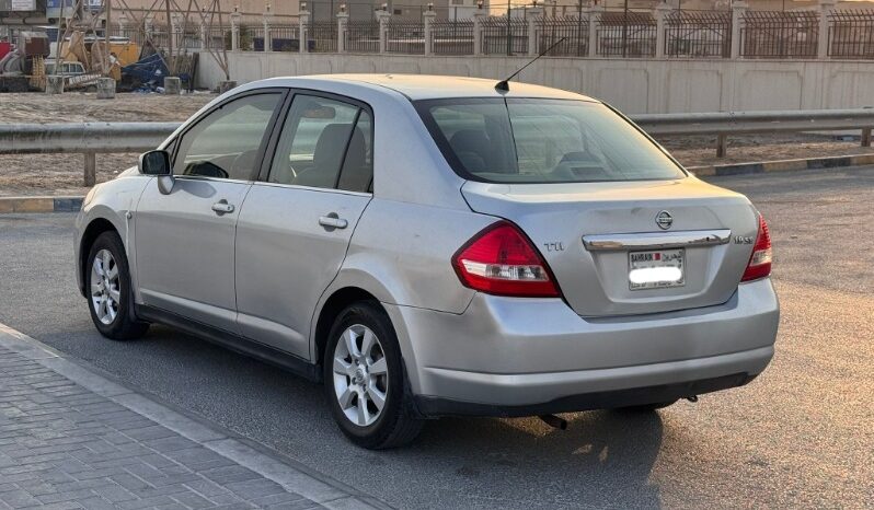 Nissan Tiida 2008 full