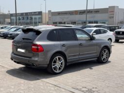 Porsche Cayenne GTS 2010 full