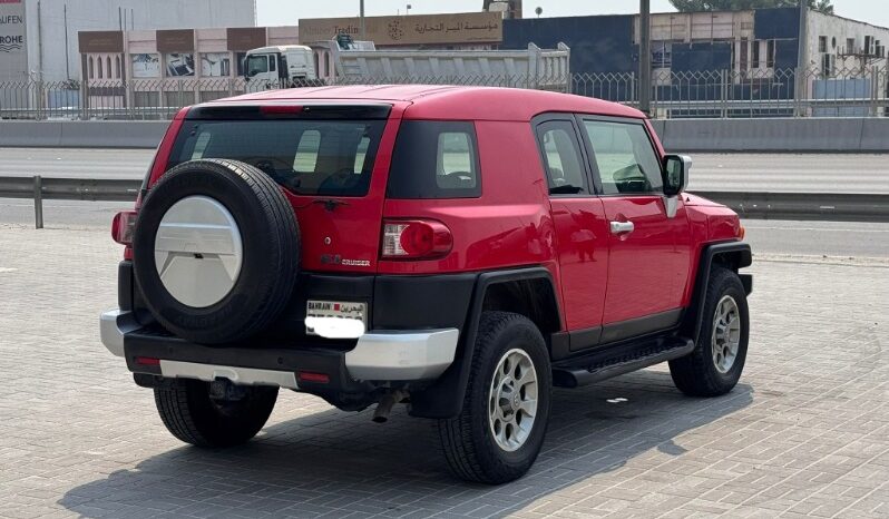 Toyota Fj Cruiser 2012 full