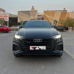 Audi Q8 2021 full