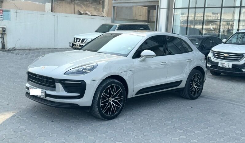 Porsche Macan 2023 full
