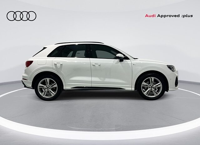 Audi Q3 2024 full