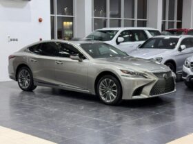 Lexus LS- 500 2018