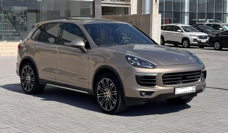 Porsche Cayenne S 2015 full