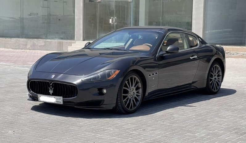 Maserati Gran turismo MC 2012 full