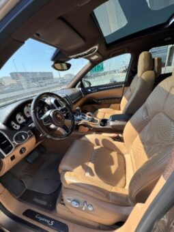 Porsche Cayenne S 2015 full