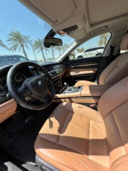 BMW 730i 2013 full