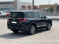 Toyota Land Cruiser 2024 full