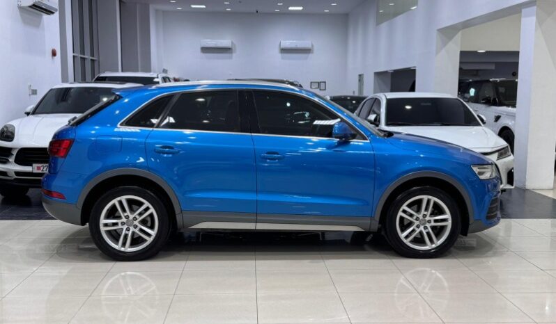 Audi Q3 2016 full