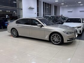 BMW 730i 2018