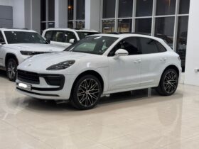 Porsche Macan 2023