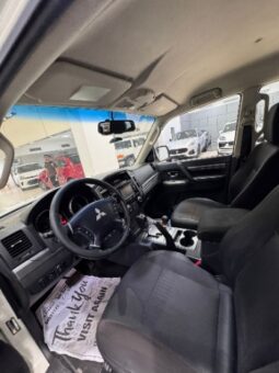 Mitsubishi Pajero 2020 full