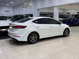 Hyundai Elantra 2018 full