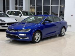 Chrysler 200 Series 2017 full